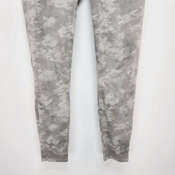 New Spanx Jean-ish Ankle Leggings Stone Wash Camo Pull On Stretch Medium Pants - Picture 6 of 11